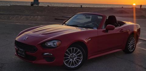 FIAT 124 Spider 2018