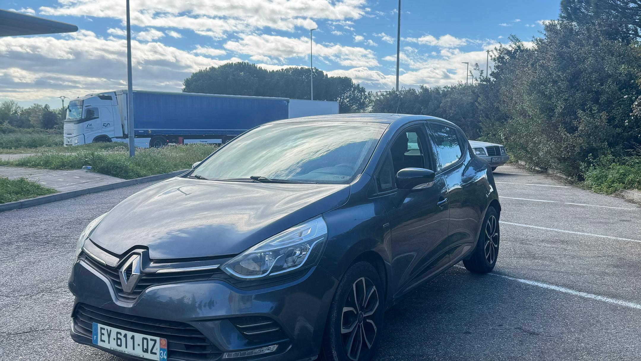 Renault TWINGO III 2018 à Le Cannet-des-maures