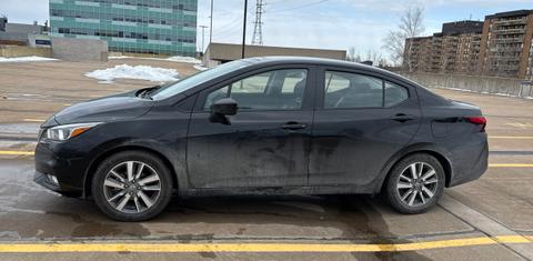 Nissan Versa 2022