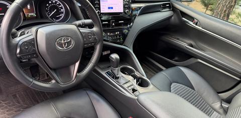 Toyota Camry Hybrid 2022