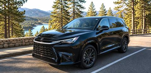 Lexus TX 2025