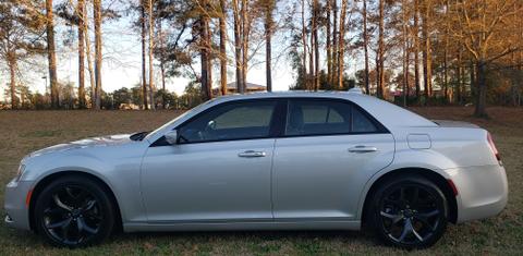 Chrysler 300 2023