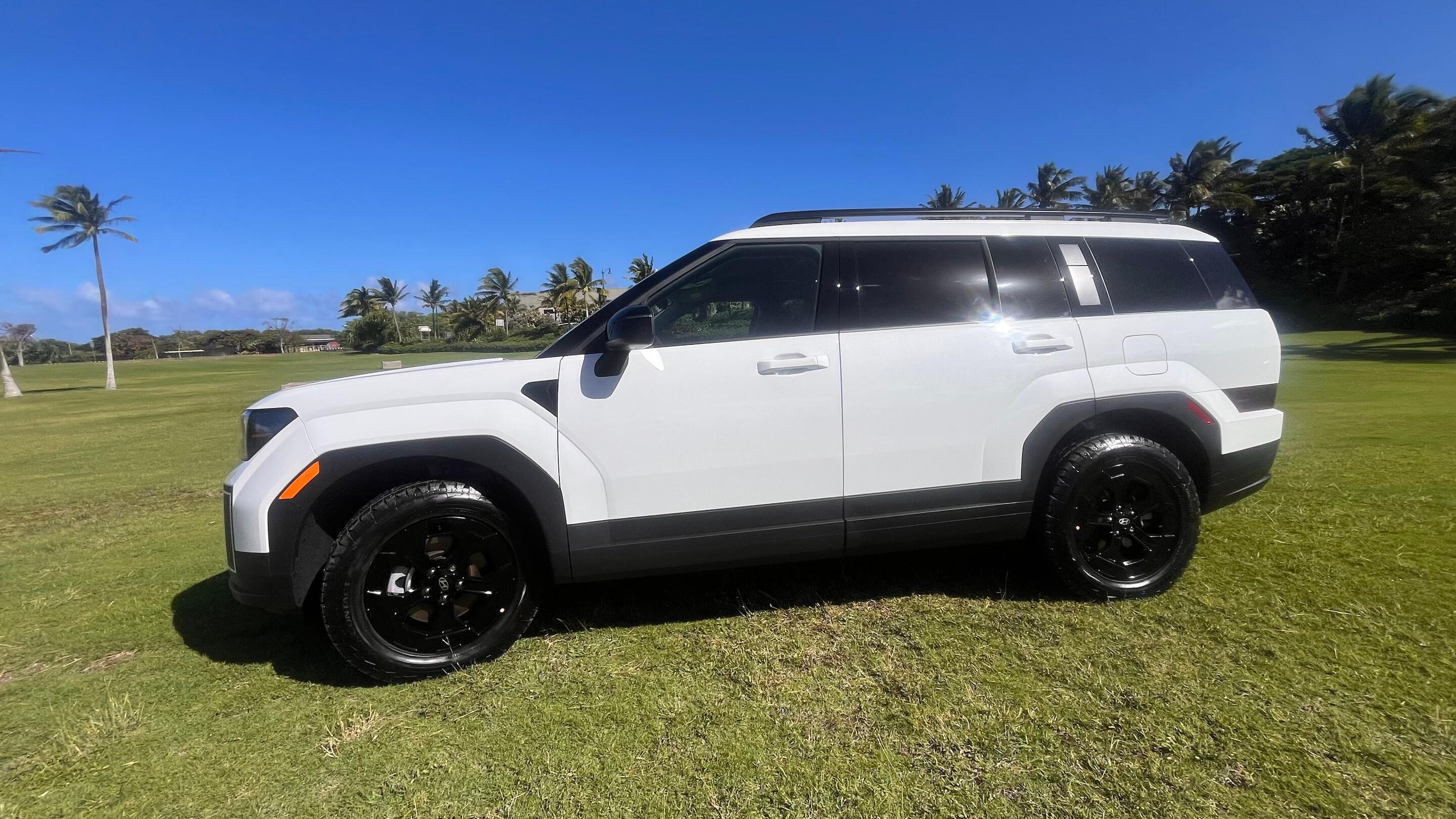 Hyundai Santa Fe 2025 in Kahului, HI