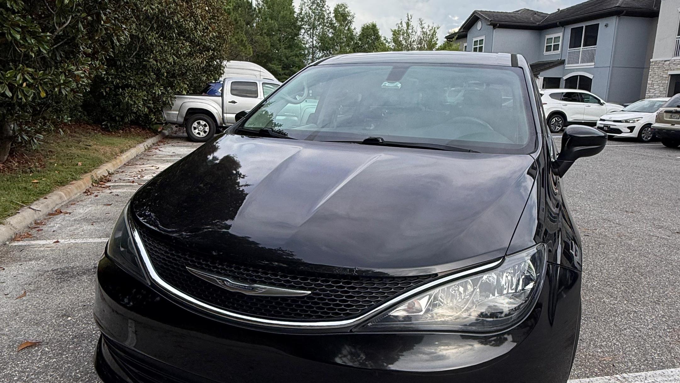 Chrysler Pacifica 2017 in 