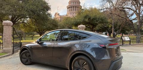 Tesla Model Y 2026