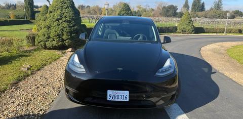 Tesla Model Y 2022