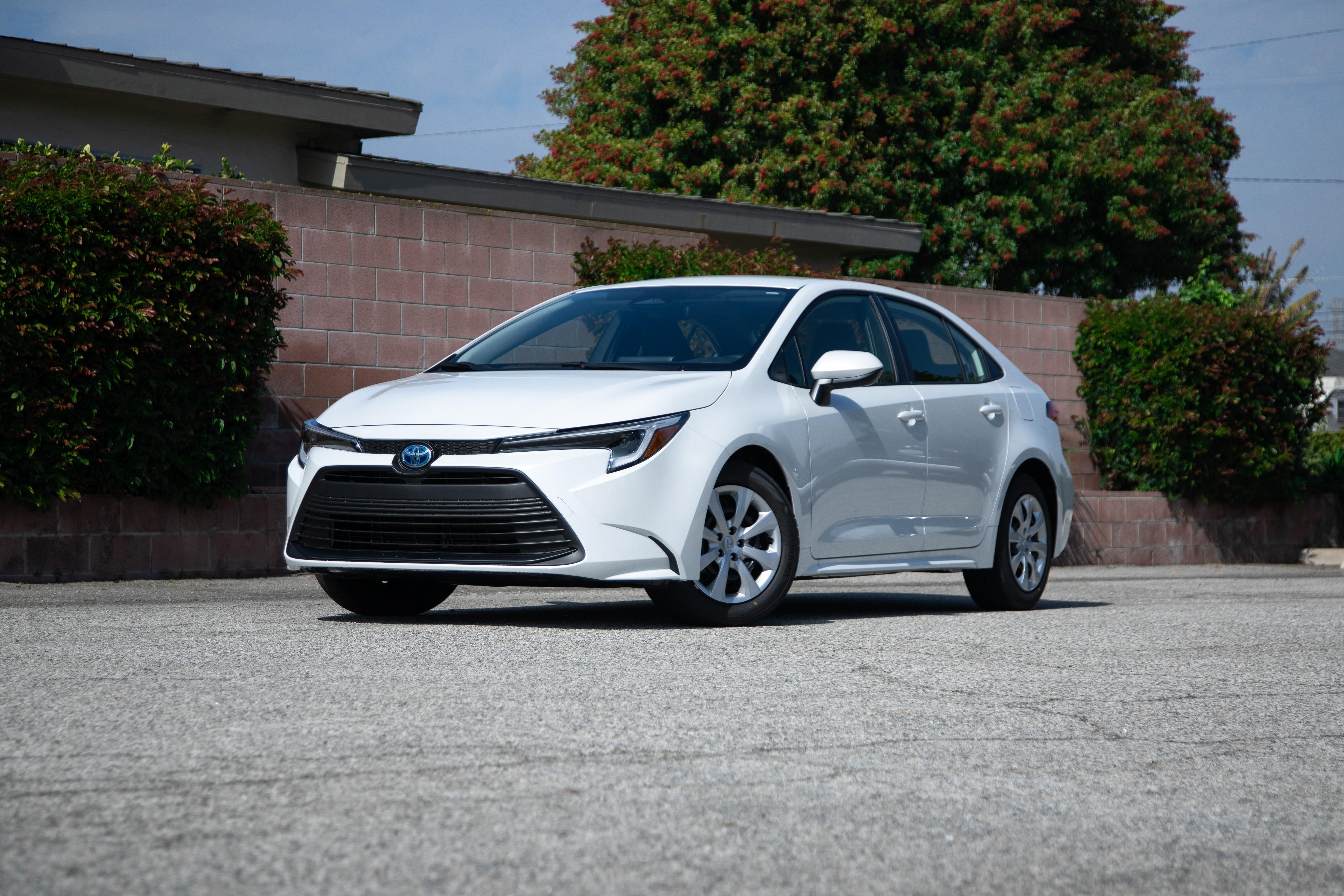 Toyota Corolla Hybrid 2025 in Kalispell, MT