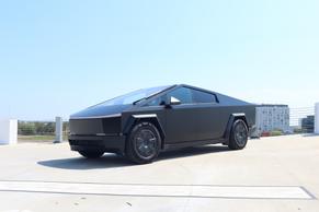 Tesla Cybertruck 2025 in Orlando