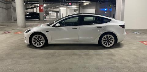 Tesla Model 3 2022
