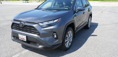 Toyota RAV4 2025