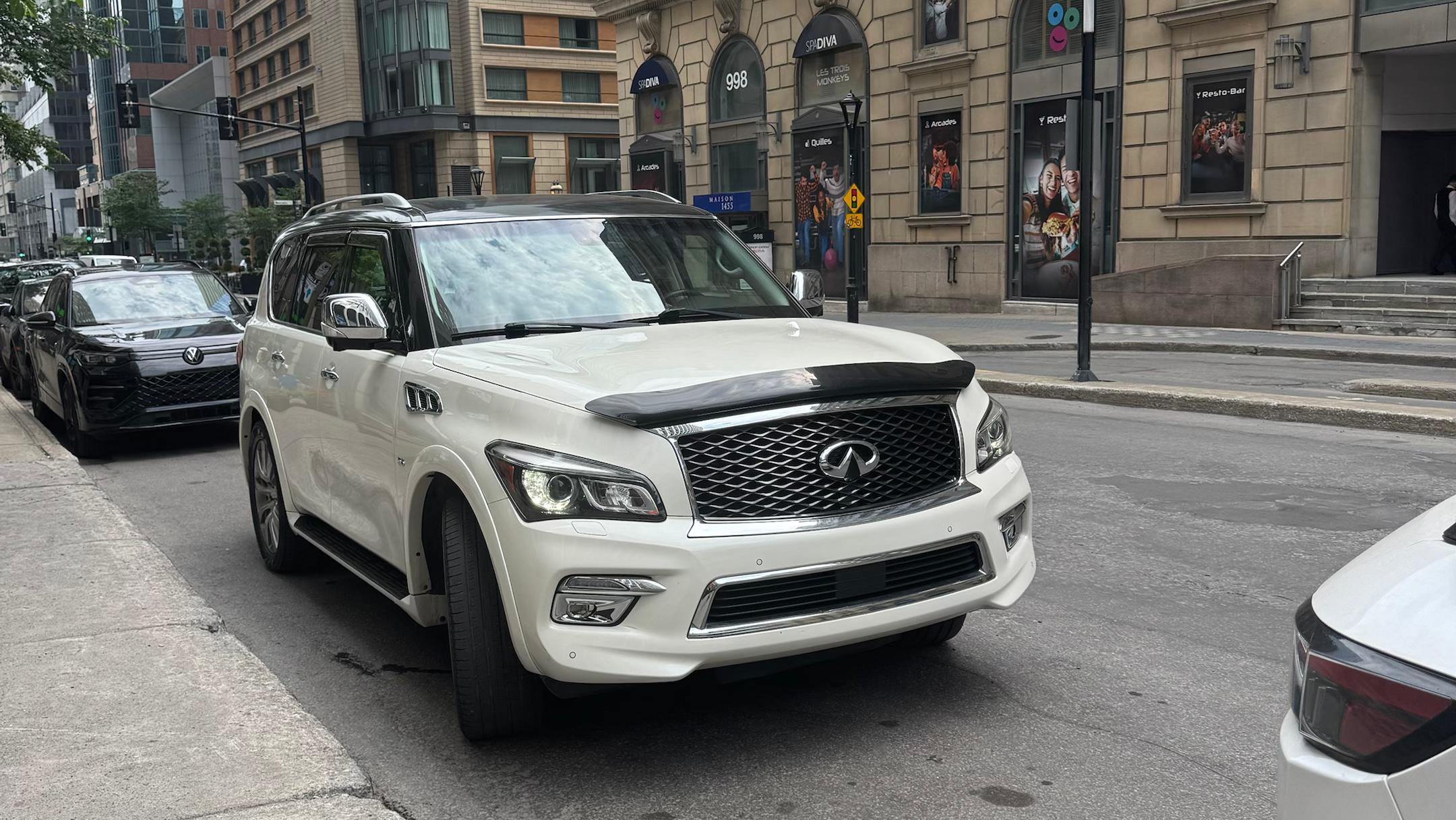 INFINITI QX80 2015 à Montréal, QC