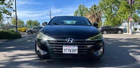 Hyundai Elantra 2020