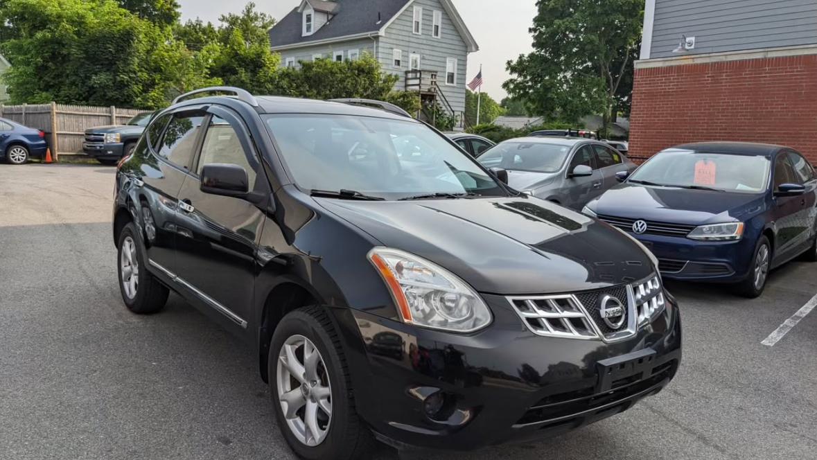 Nissan Rogue Select 2014 in Worcester, MA