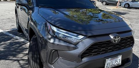 Toyota RAV4 2025