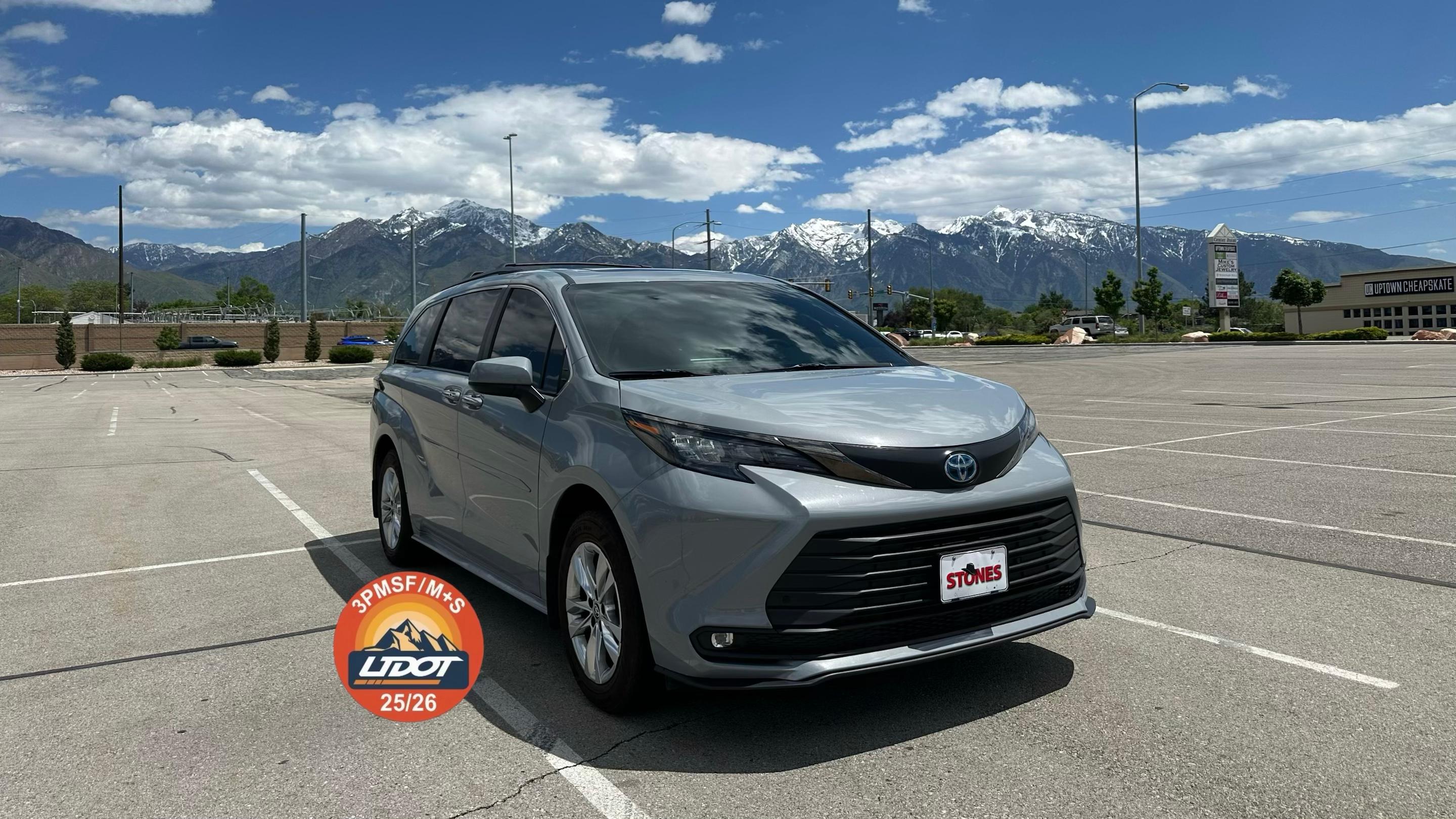 Toyota Sienna 2022 in West Valley City, UT