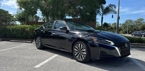 Nissan Altima 2025