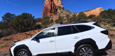 Subaru Outback 2025