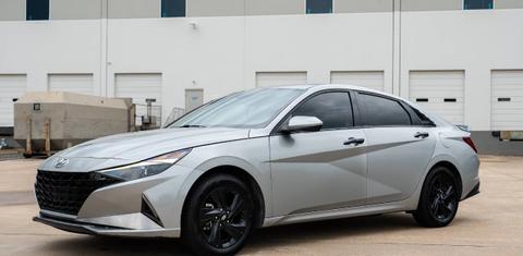 Hyundai Elantra 2021