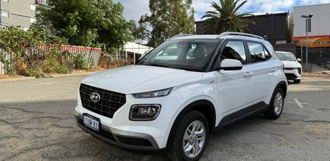 Hyundai VENUE 2025