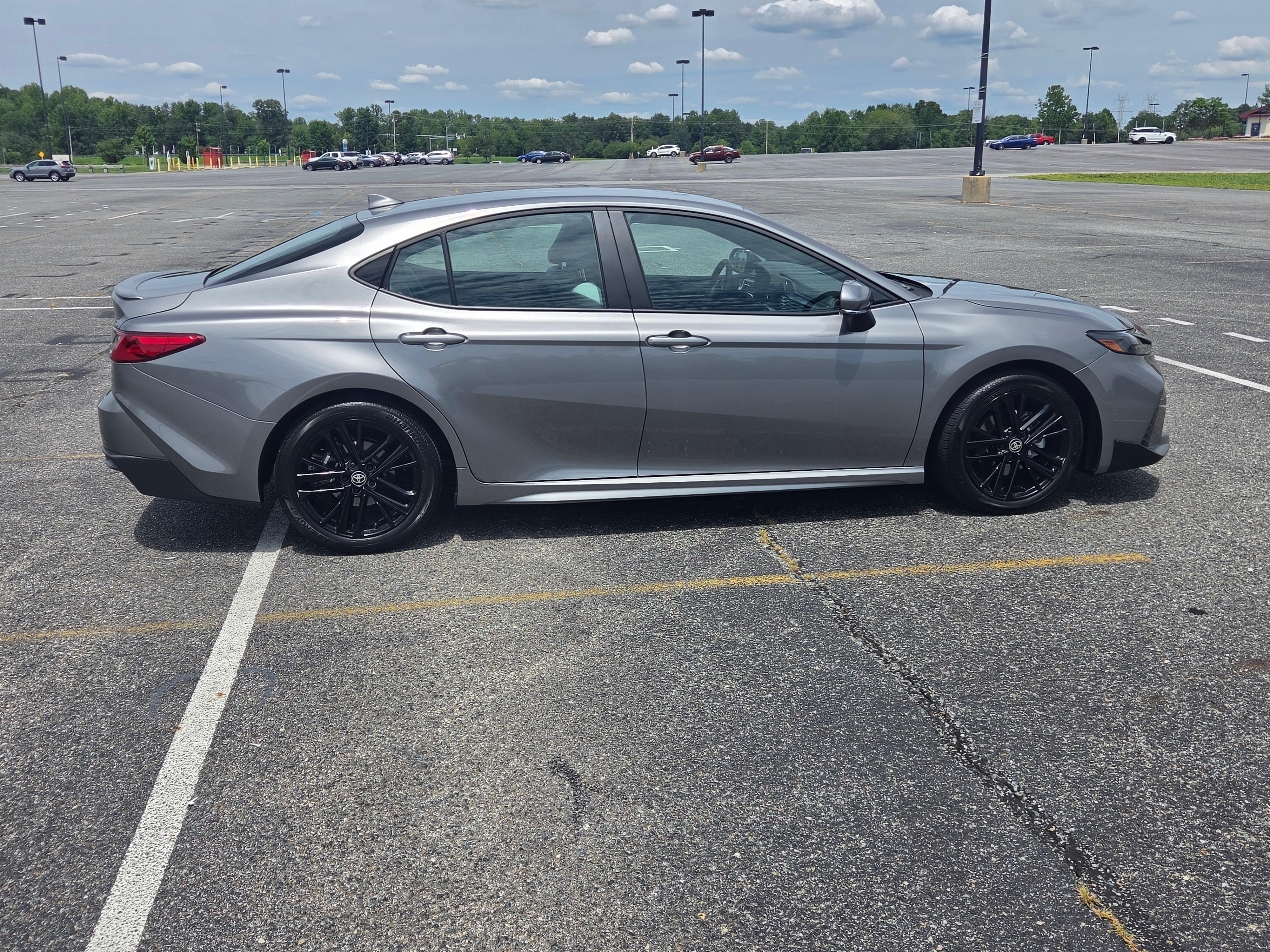 Toyota Camry Hybrid 2026 in Waldorf, MD