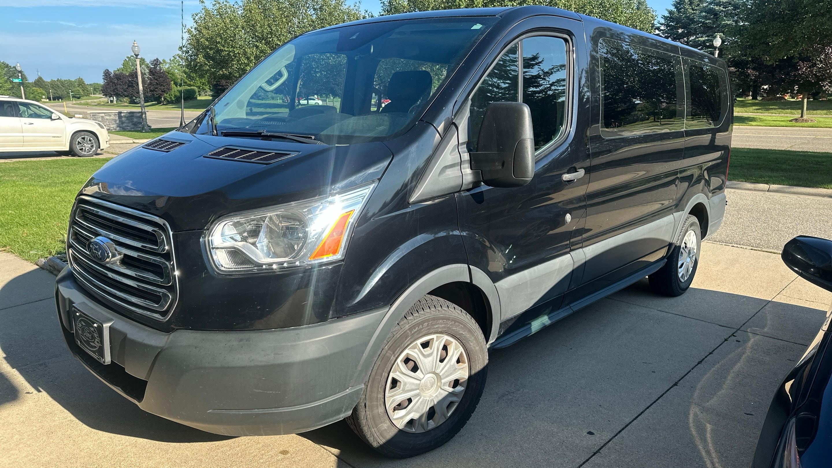 Ford Transit 2016 in Oxford Charter Township, MI