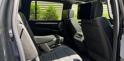 Cadillac Escalade ESV 2026