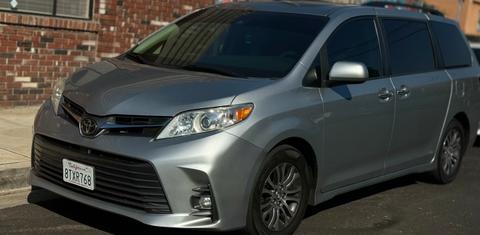Toyota Sienna 2019
