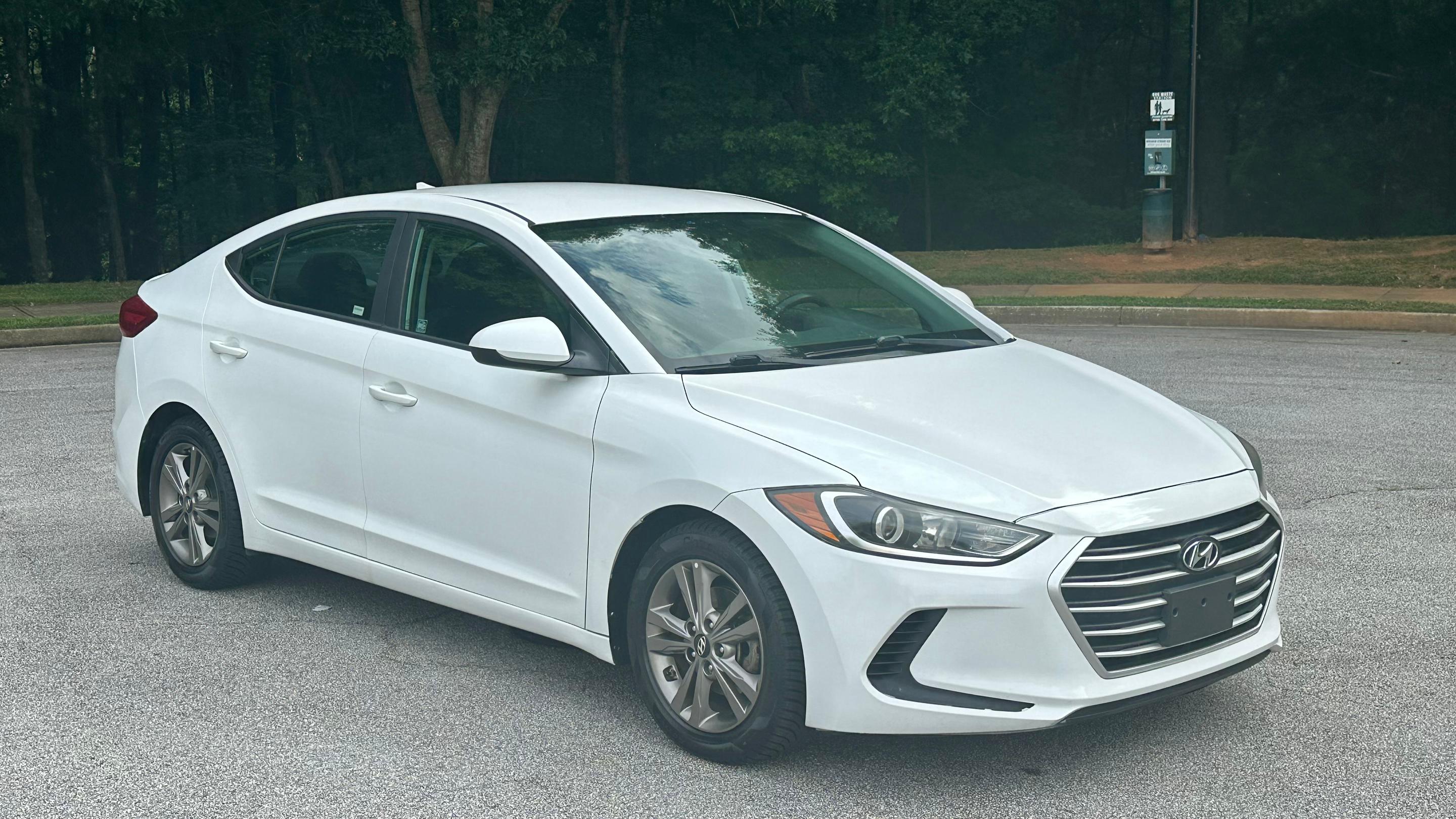 Hyundai Elantra 2018 in Conyers, GA