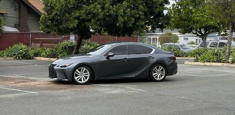 Lexus IS 2021