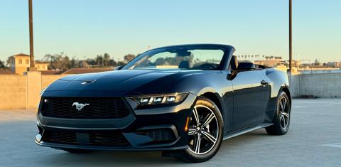 Ford Mustang 2025