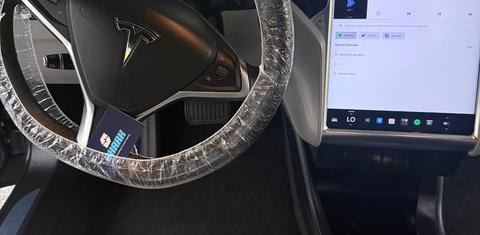 Tesla Model S 2016