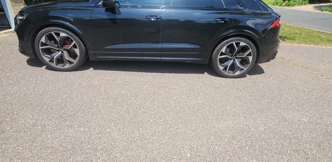 Audi RS Q8 2024