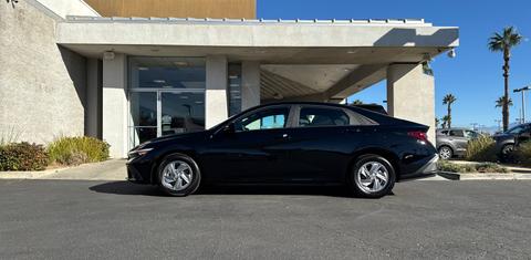 Hyundai Elantra 2024