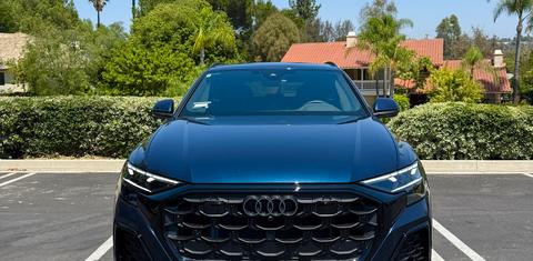 Audi Q8 2025