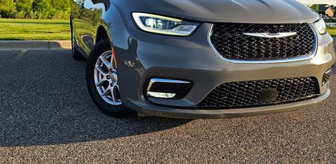 Chrysler Pacifica 2022