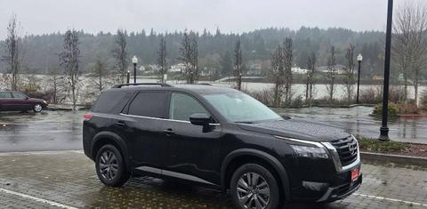 Nissan Pathfinder 2024