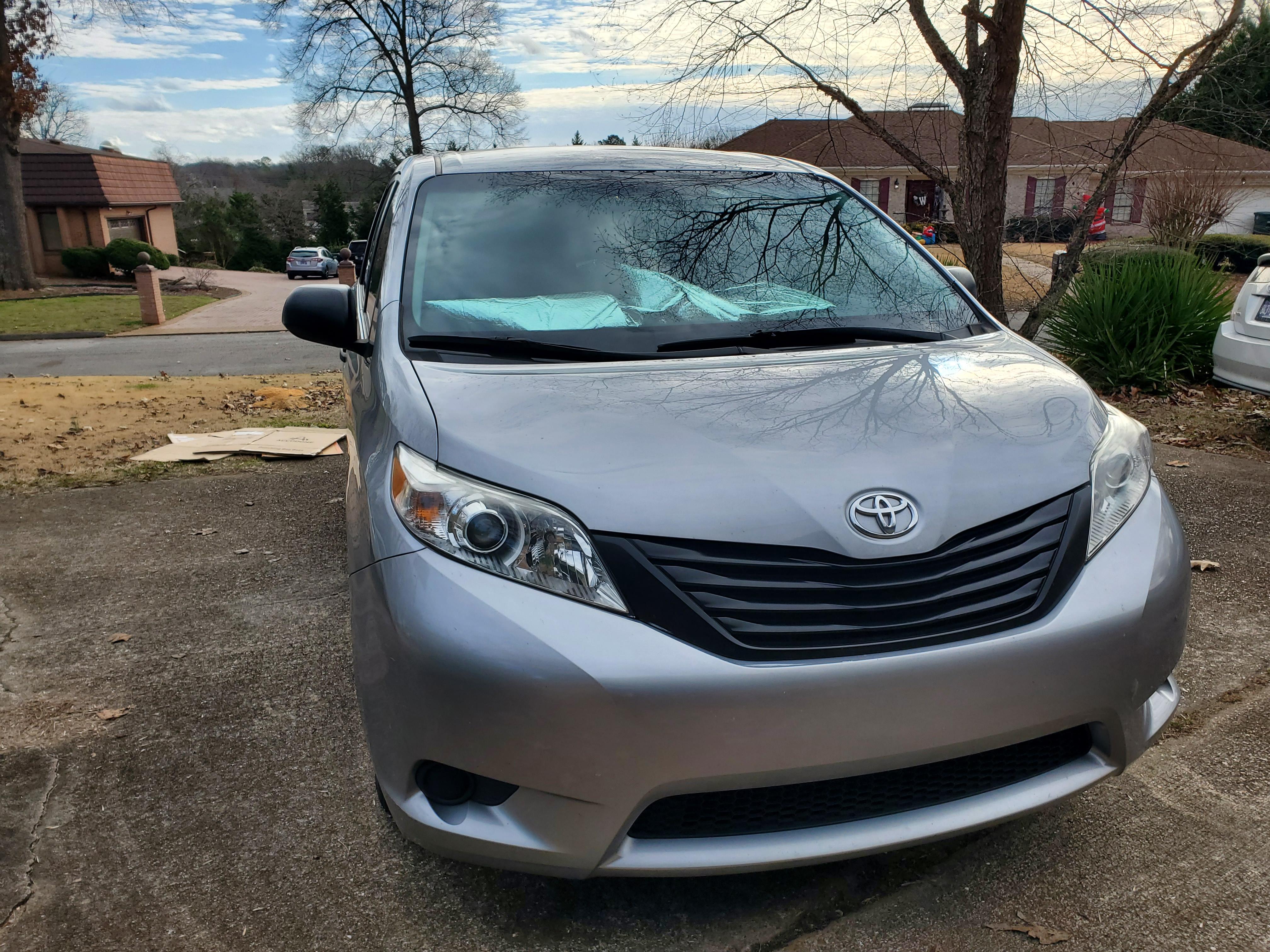 Toyota Sienna 2017 in Chattanooga, TN