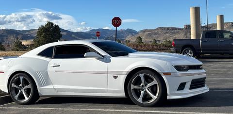Chevrolet Camaro 2015