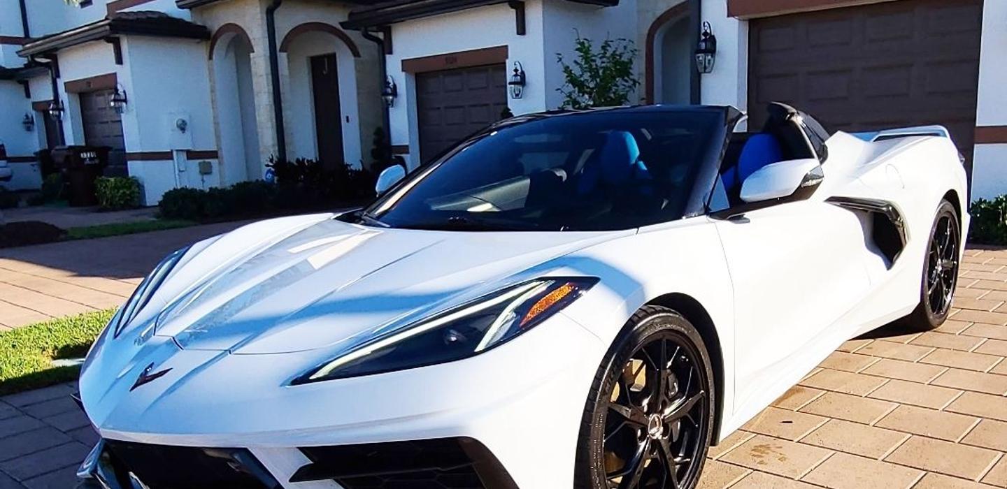 Chevrolet Corvette 2020 rental in Pembroke Pines, FL by Carlos A. Turo