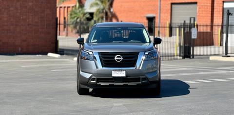 Nissan Pathfinder 2024