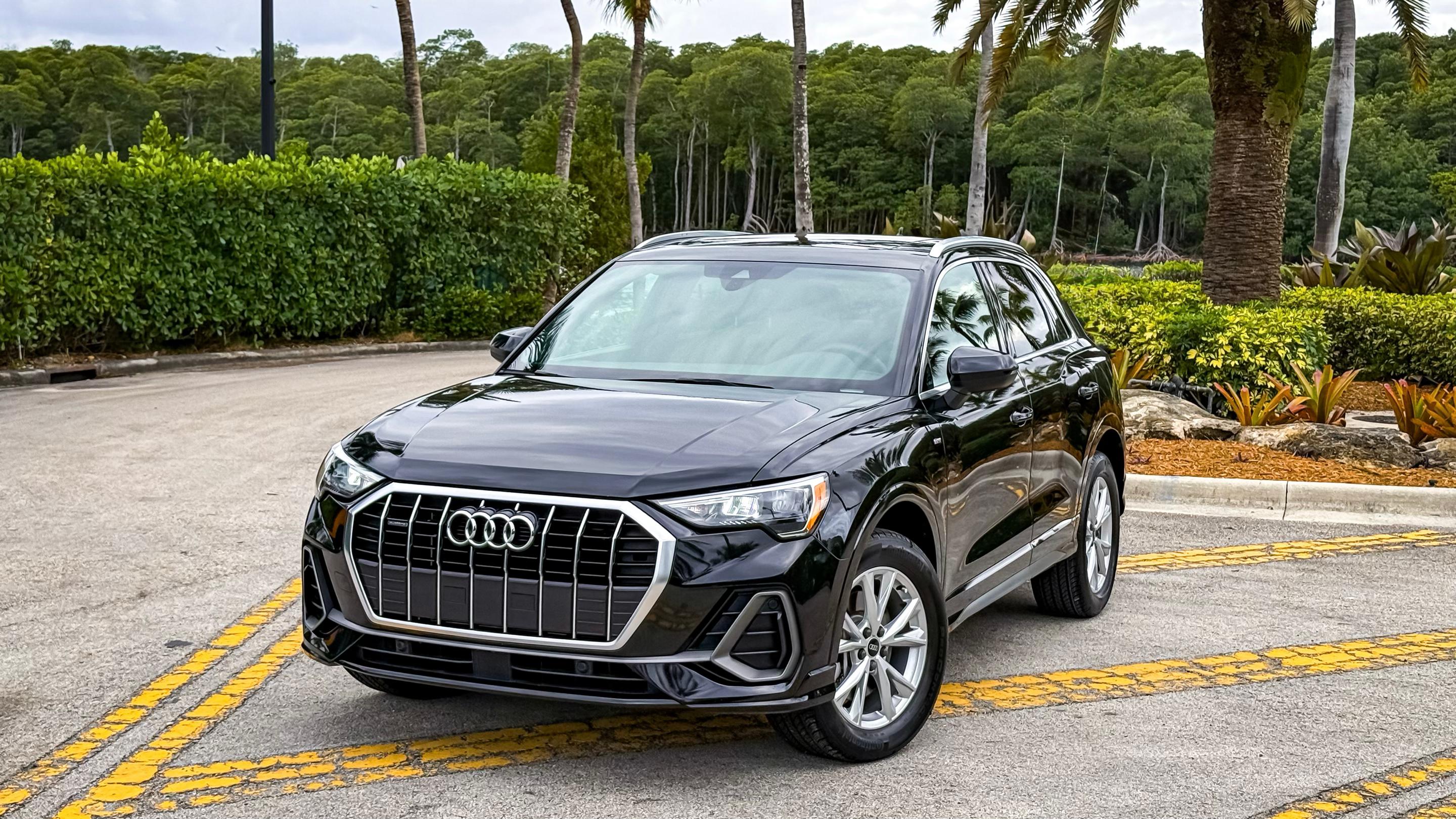 Audi Q3 2021 in Sunny Isles Beach, FL