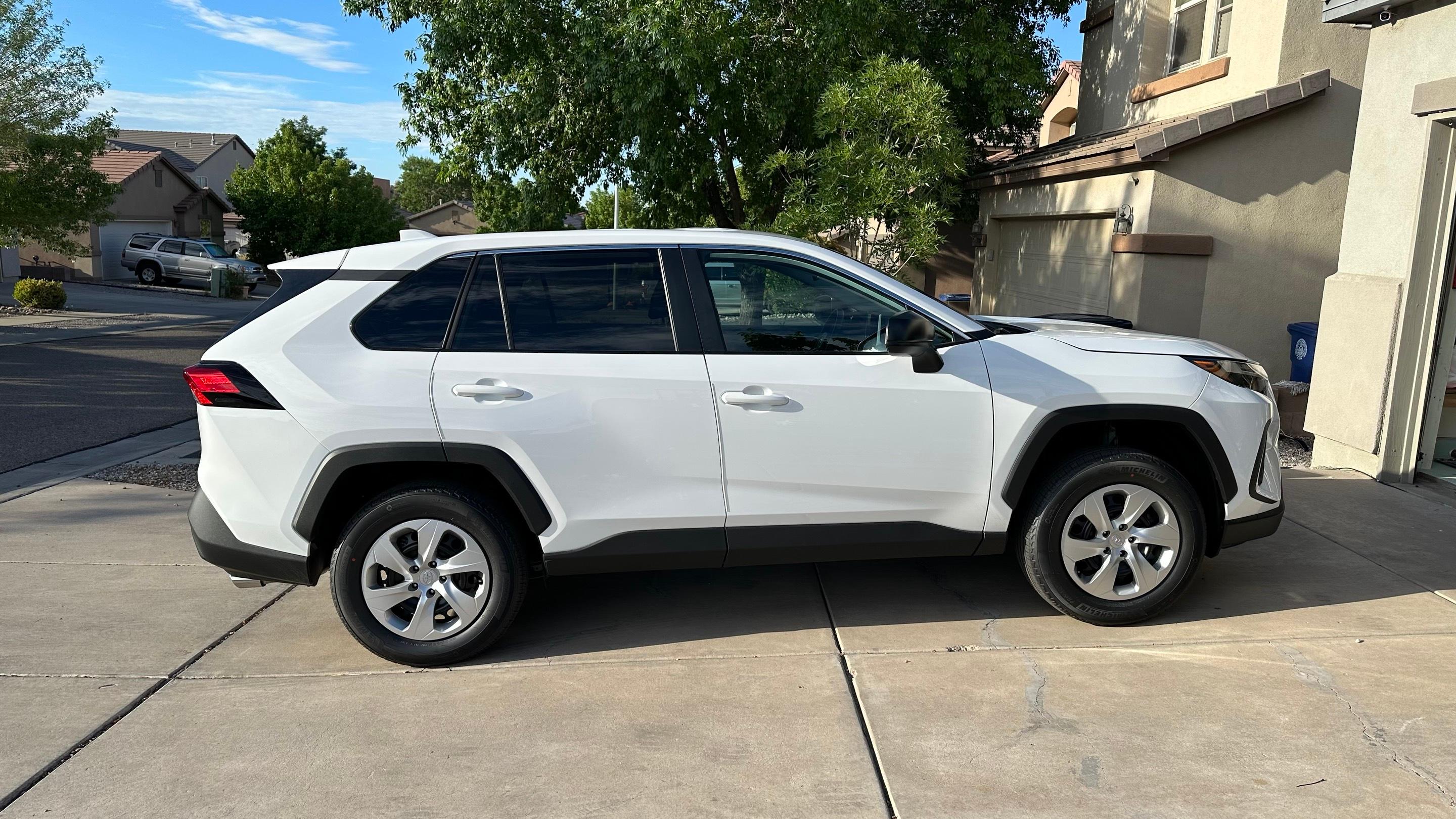 Toyota RAV4 2023 in Albuquerque, NM