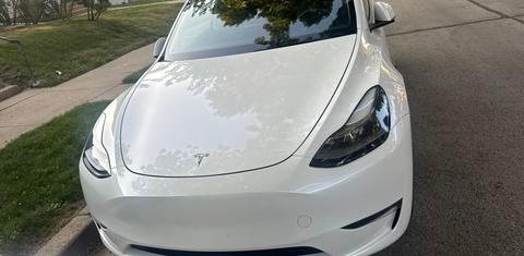 Tesla Model Y 2023