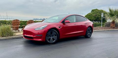 Tesla Model 3 2022