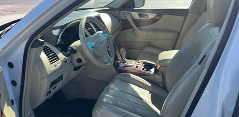 INFINITI QX70 2014