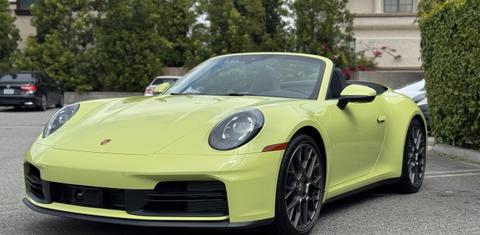 Porsche 911 2025