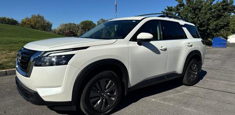 Nissan Pathfinder 2024