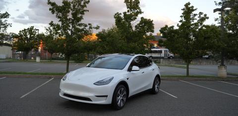 Tesla Model Y 2022