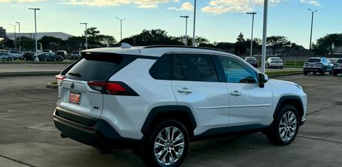 Toyota RAV4 2024