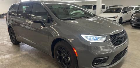 Chrysler Pacifica 2023